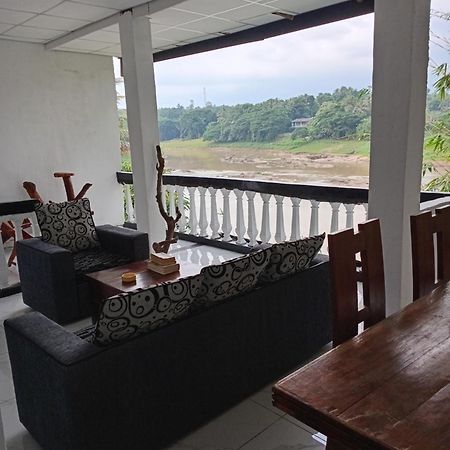 Sadhara River View Lodge كاندي المظهر الخارجي الصورة